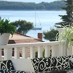 Zorana Hostel Hvar Town